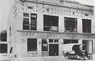 The Knudsens' first creamery in L.A.-where it all started!